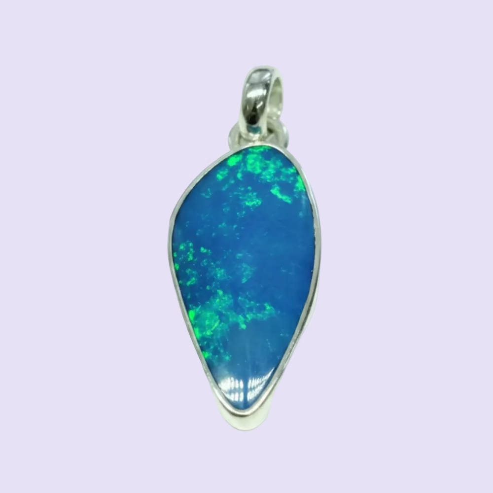 Ailsa - Opal Anhänger - 925 Silber Dublette