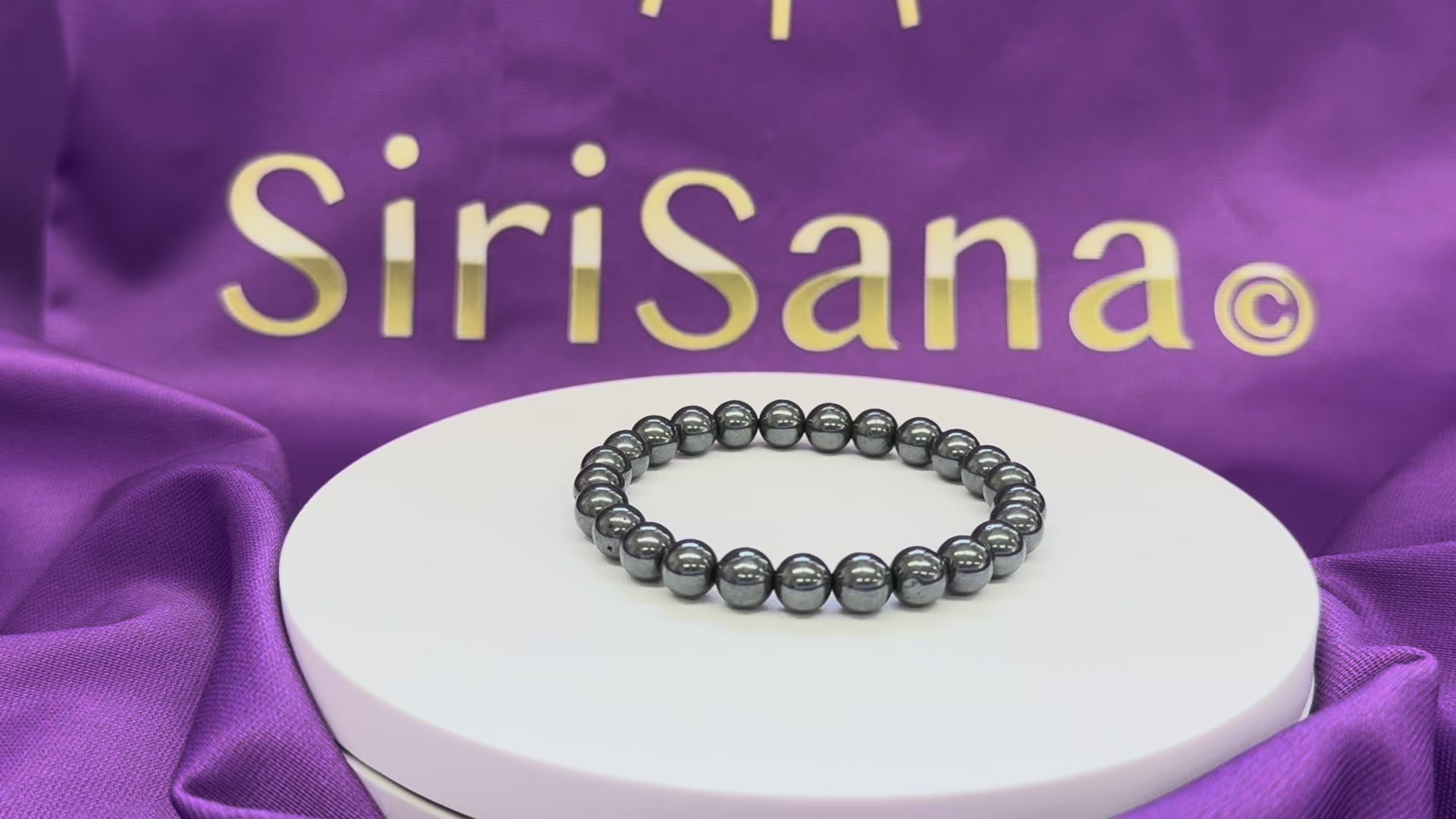 Carica video: Iron Man - Bracciale in Ematite da Uomo - 8mm